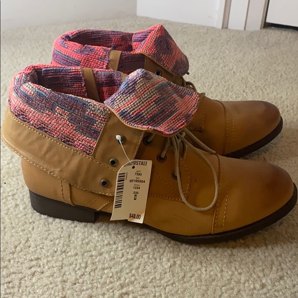 Light Brown Ankle Boots - Picture 3 of 3